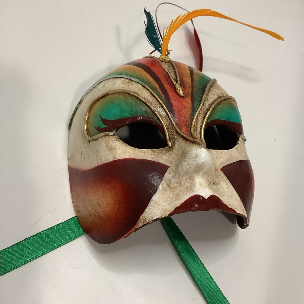 Cirque du Soleil Handcrafted Venetian-Style Decorative Mask 🎭